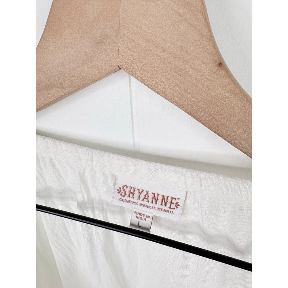 Shyanne Challis Embroidered Top Size Large White Long Sleeve Blouse - Picture 11 of 11